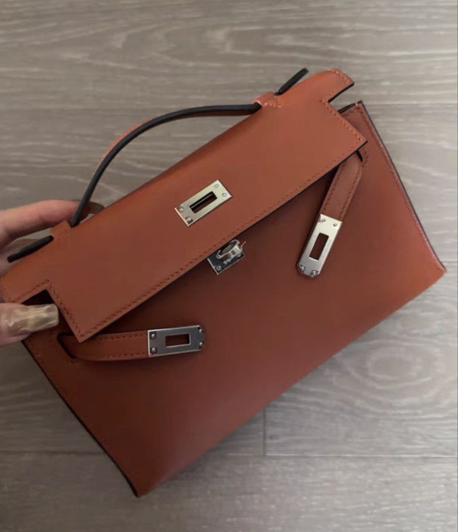 Hermes kelly一代 愛馬仕 楓葉棕 銀扣 X刻 99 （分類：手袋及銀包）位於 Hong Kong。 由 bellize.luxury 提交（商品編號 1466550571，圖片 1）。簡介： 。