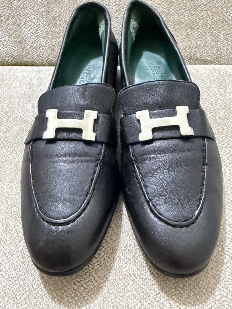 Hermes Loafers (Category: Loafers) located in Quezon City. Submitted by in_vogue (Listing ID 1466516236, Image 2). Description: 9/10 Condition ⚠️ DISCLAIMER | PLEASE READ CAREFULLY 1. All items are PRELOVED luxury shoes sourced from Japan (JP). 2. Items are shipped in excellent to good condition based on our quality standards. Once the item has been shipped, any damage, wear, or issues that may arise are beyond the seller’s responsibility. Please