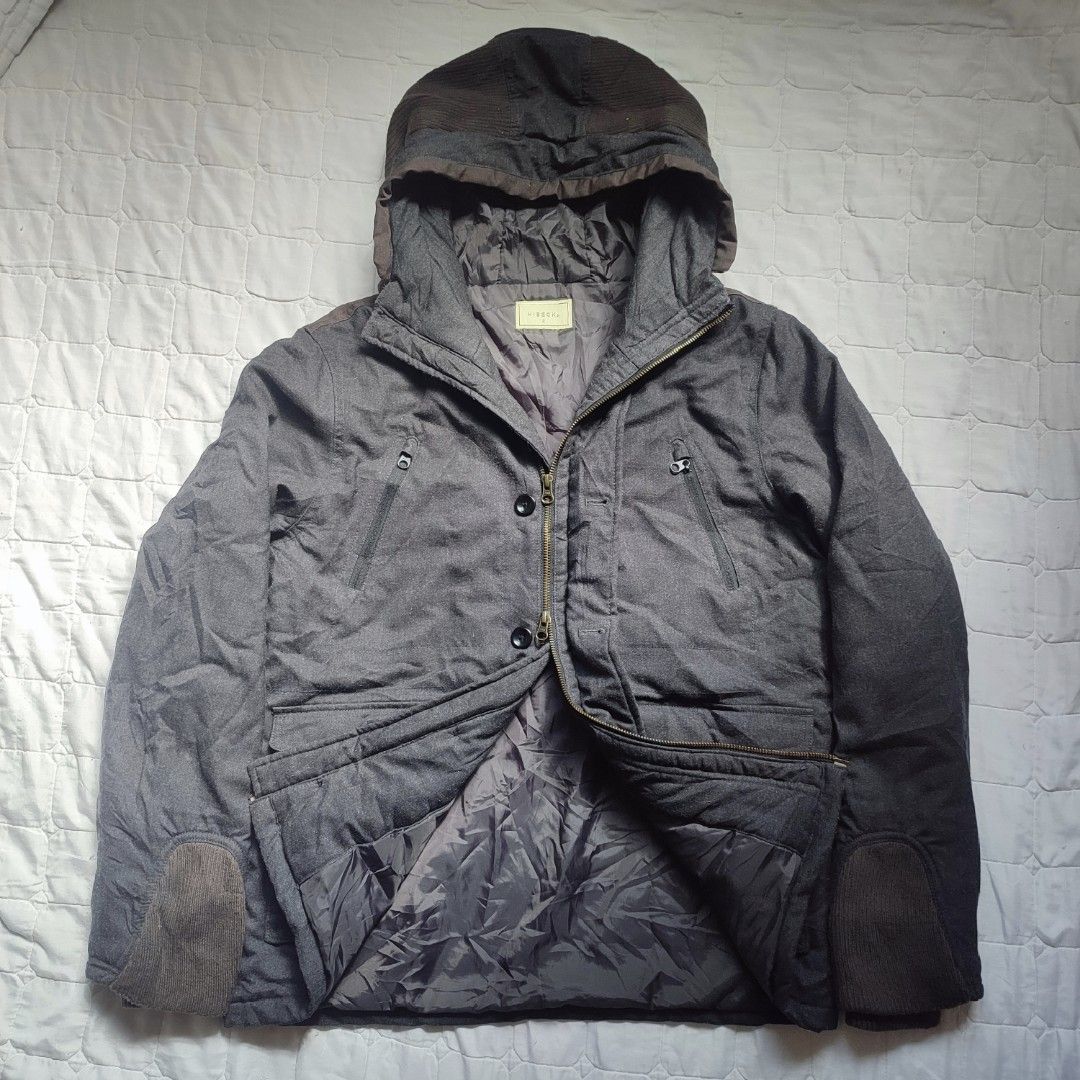 HIBECK Gray Hooded Utility Jacket (Category: Coats, Jackets and Outerwear) located in Santa Cruz. Submitted by oreosthrift.co (Listing ID 1466394431, Image 3). Description: PRELOVED CLOTHING † handpicked & carefully selected quality pieces • affordable prices DM to claim 📩.