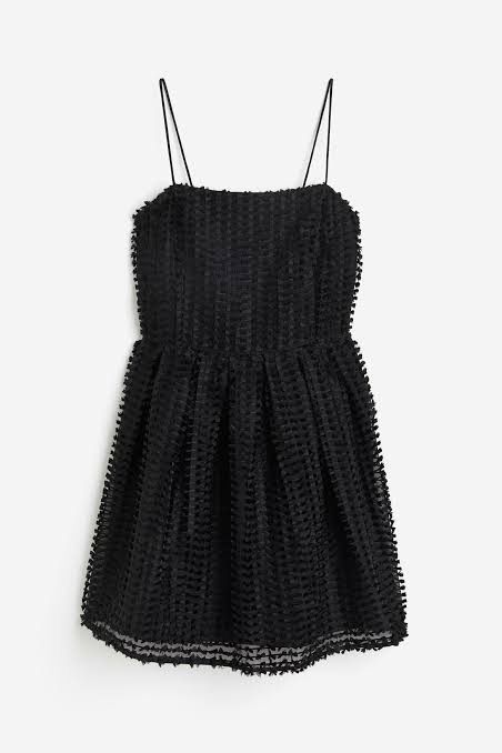 H&M Black Textured Square Neck Dress (Category: Dresses) located in Manila. Submitted by caeln (Listing ID 1466526269, Image 1). Description: - Brand: H&M - Style: Black midi dress with all-over textured pattern, square neckline, and spaghetti straps - Fit: Flattering flared skirt shape - Size: EUR 40 / US 8 (equivalent to US Medium) - Condition: Worn once, no flaws.