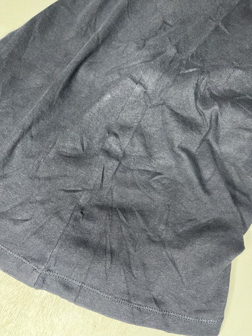 HOLLISTER SIZE SMALL (Category: Others Tops) located in Catbalogan. Submitted by wayndsyclee. (Listing ID 1466424937, Image 3). Description: HOLLISTER SIZE SMALL EXCELLENT CONDITION ISSUE MINIMAL ASA PIC PO COLOR RATE 9/10 Size small Dimes:w17/L24.