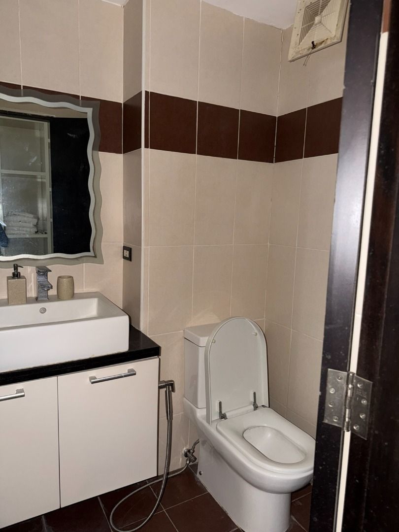 HORIZON UNIT 810 (Category: Apartments & Condos) located in Caloocan City. Submitted by vcosec.798558 (Listing ID 1466395693, Image 2). Description: For Sale: Fully Furnished 1-Bedroom Condo in Horizon Tower 1, Angeles City! 🏢✨ Are you looking for your next home or a great investment? Check out this prime unit on the 8th floor! Size & Layout: 63.69 m², 1-bedroom, fully furnished Highlights: Two balconies on the 8th floor offering stunning, quiet