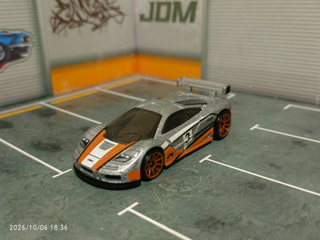 Hotwheels Set (Category: Action & Battle Toys) located in Batangas. Submitted by ranran4812 (Listing ID 1466342940, Image 1). Description: .