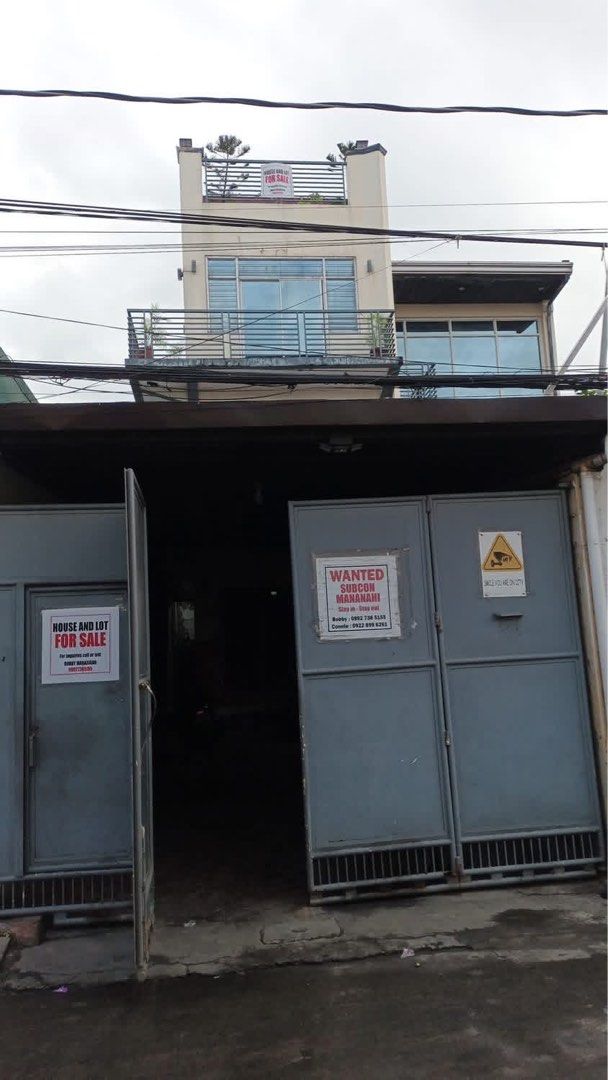 House & Lot (Category: Construction & Building Materials) located in Cainta. Submitted by gonzagajuanclo (Listing ID 1466498171, Image 2). Description: Taytay Rizal Location 245 sqr meter 120 sqr meter house 3rd floor 1floor 2 bed room 2 cr Parking 3 cars 2nd floor 2 bed room 1 cr 3rd floor 1 bed room may labahan 4rd floor roof top Kindly Message me for more Details Location Taytay Rizal.