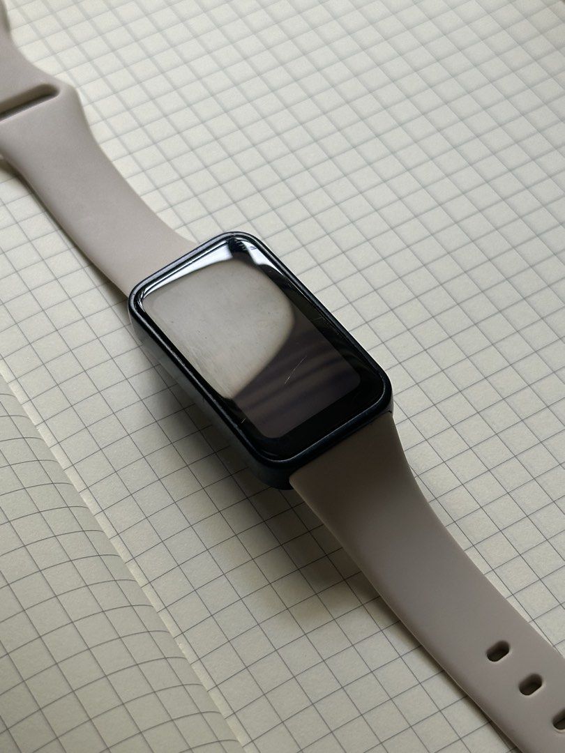 Huawei Band 8 Smart Watch (Category: Wearables & Smart Watches) located in San Fernando. Submitted by going.minimalist_ (Listing ID 1466384171, Image 2). Description: ‼️RUSH‼️ Negotiable Preloved Huawei Band 8 smart watch. Raw photos, small scratches only. No issue with the functionality Changed strap to beige, replaced the black default. RFS: upgrade watch Inclusions: cable, watch, wala na po box Meet-up: La Union or via LBC min of 60.00 only.