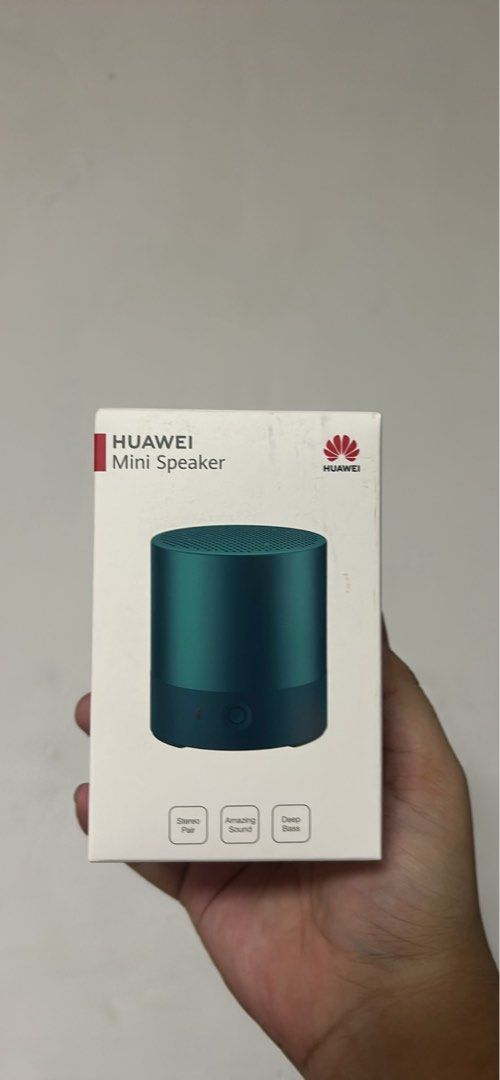 Huawei CM510 Bluetooth Speaker (Category: Soundbars, Speakers & Amplifiers) located in Pasig City. Submitted by cheetosz.collectibles (Listing ID 1466433124, Image 2). Description: Huawei CM510 2 Stereo (Single) Deep Bass Green IPX4 Light & Compact, Wireless and Portable (2 stocks) Compact Body for Easy Portability Light and compact body with a braided lanyard for easy portability wherever you go. 101g in weight, 50 × 56 mm in size.* Loud Volume,