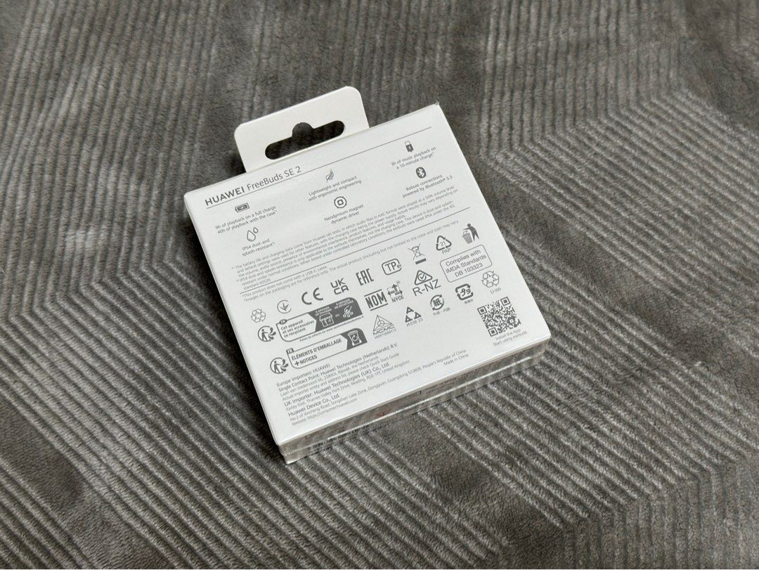 HUAWEI FreeBuds SE 2 Wireless Earbuds (Category: Earphones) located in Quezon City. Submitted by __kayela (Listing ID 1466496418, Image 2). Description: - Brand new & factory sealed (unopened in original plastic packaging) - 40 hours total battery life with charging case - Reliable Bluetooth 5.3 connection - IP54 dust and splash resistant - Equipped with a high-quality neodymium dynamic driver - Quick charge feature: 3 hours of playback from just