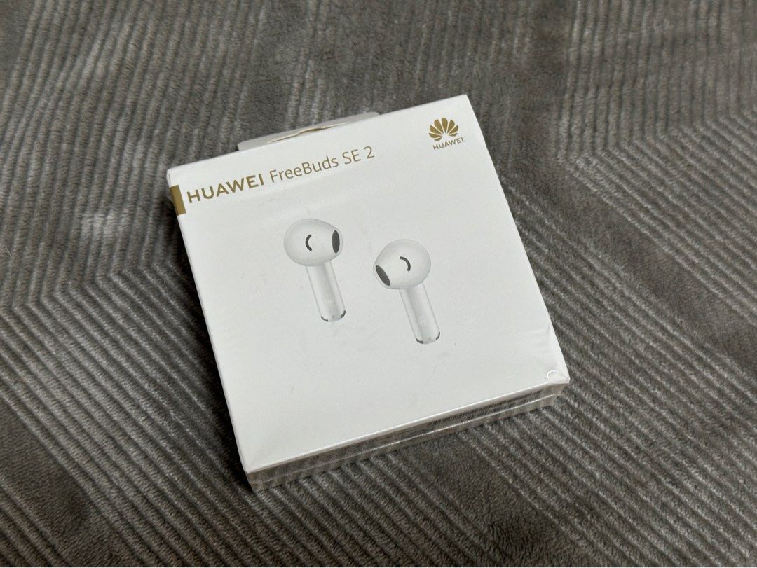 HUAWEI FreeBuds SE 2 Wireless Earbuds (Category: Earphones) located in Quezon City. Submitted by __kayela (Listing ID 1466496418, Image 1). Description: - Brand new & factory sealed (unopened in original plastic packaging) - 40 hours total battery life with charging case - Reliable Bluetooth 5.3 connection - IP54 dust and splash resistant - Equipped with a high-quality neodymium dynamic driver - Quick charge feature: 3 hours of playback from just