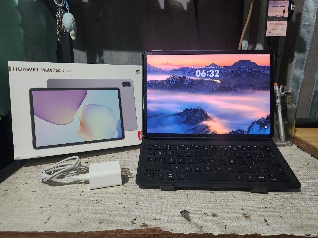 HUAWEI MATEPAD 11.5 2025 (Category: Android) located in Manila. Submitted by keenocean-d29a (Listing ID 1466356380, Image 1). Description: 📱 FOR SALE OR SWAP: HUAWEI MatePad 11.5 (2025) ✨ LIKE NEW / GOOD AS NEW Perfect for STUDY, WORK, ENTERTAINMENT & PRODUCTIVITY! 🔹 MODEL: HUAWEI MatePad 11.5 (2025) 🔹 RAM: 8GB 🔹 STORAGE: 128GB 🔹 DISPLAY: 11.5" 2.5K IPS LCD 🔹 RESOLUTION: 2456 × 1600 🔹 REFRESH RATE: Up to 120Hz 🔹 PROCESSOR: Kirin T82B Octa