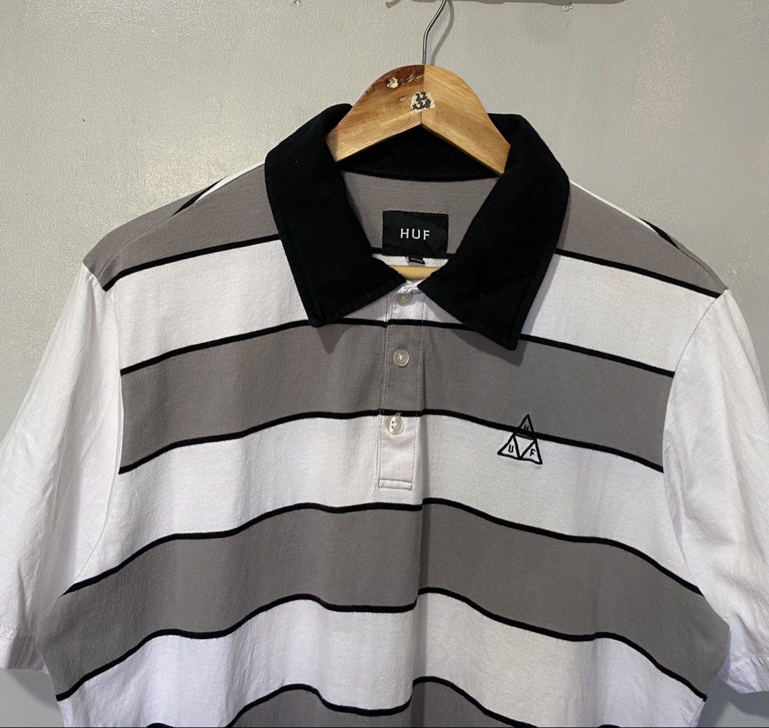 HUF SKATE (Category: Tshirts & Polo Shirts ) located in Quezon City. Submitted by fast_break (Listing ID 1466455315, Image 3). Description: HUF SKATE POLO 🛹 COLOR: WHITE STRIPE SIZE: L ON TAG DIMES: W22 x 28L📏 COLOR RATE:9.8/10 EXCELLENT CONDITION AS NEW ✅ NO ISSUE LOC:NOVA QC📍 DM TO PURCHASE 💌.