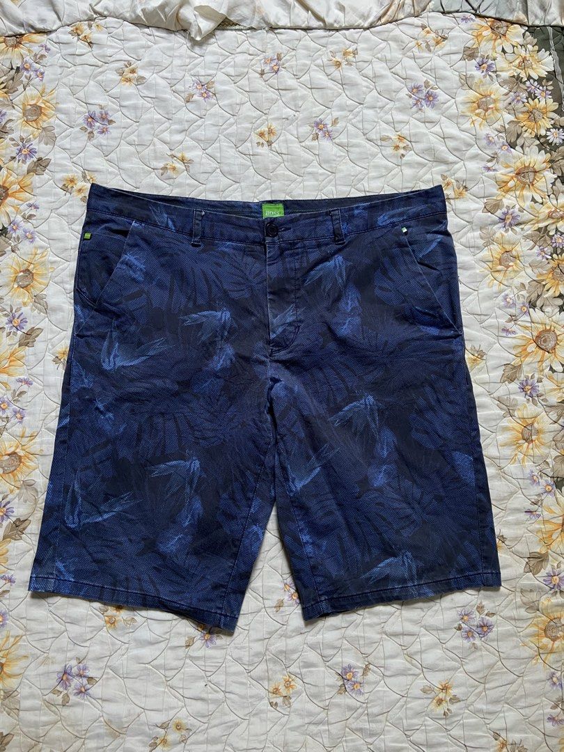 HUGO BOSS (Category: Shorts) located in Salug. Submitted by bagdoi_finds (Listing ID 1466494436, Image 1). Description: .