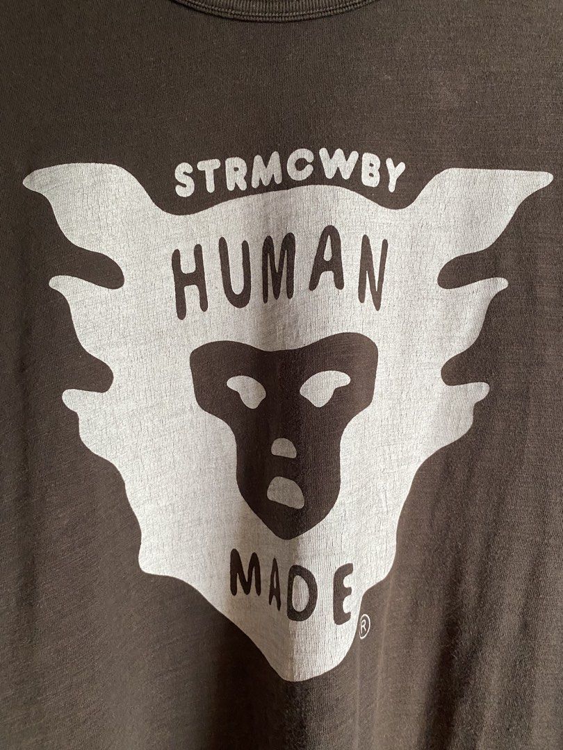 Human Made - Big Logo Tee (Category: Tshirts & Polo Shirts ) located in Puerto Princesa. Submitted by something___. (Listing ID 1466502710, Image 3). Description: Human Made - Big Logo Tee Tagged Size: Medium Dimensions Length: 27.5 Width: 22 Condition: Excellent Color Rate: 8 Flaws: Lightly used .