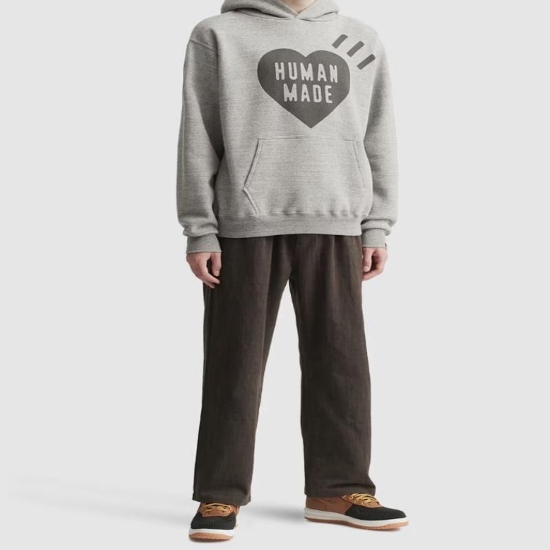HUMAN MADE 經典愛心印花復古美式套頭連帽衛衣 SWEAT HOODIE （分類：衛衣）位於 Hong Kong。 由 jaminlewis45449 提交（商品編號 1466554310，圖片 6）。簡介： 📏 尺碼歡迎查詢 🚚 送貨安排：順豐到付/智能櫃自取 ✅ 入單後3-5個工作天內寄出 ⚠️ 預計貨期僅供參考，貨品或會因船運、空運或其他不可控因素延遲到貨，恕不接受急單，下單前敬請留意。。