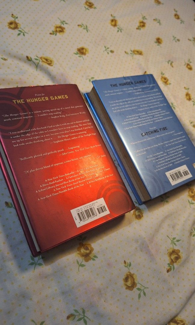 Hunger Games - Catching Fire & Mockingjay (Category: Storybooks) located in Manila. Submitted by roy.vicencio_140 (Listing ID 1466506521, Image 2). Description: Catching Fire - 500 Mockingjay - 400.