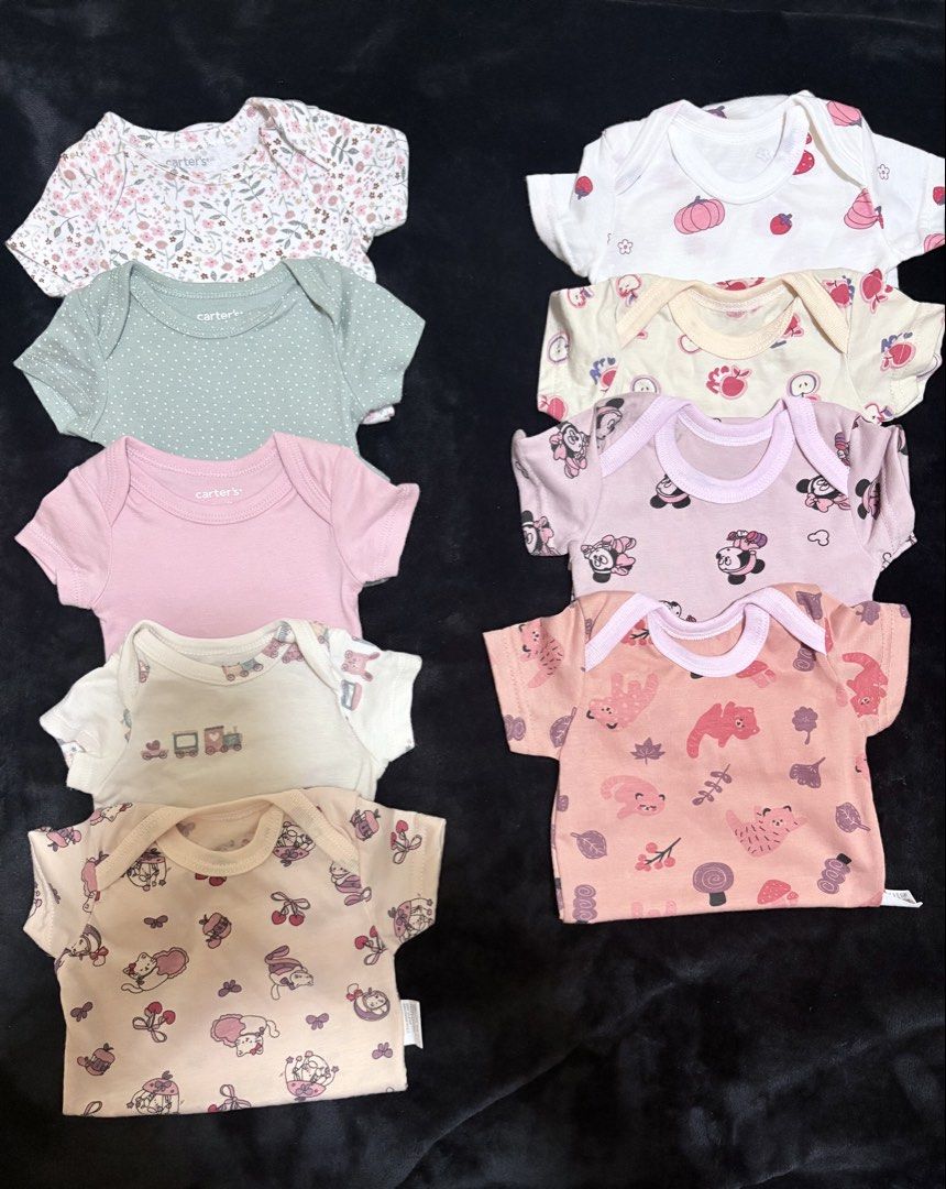infant things 0-6mos (Category: Babies & Kids Fashion) located in Manila. Submitted by maj1425 (Listing ID 1466551802, Image 1). Description: for sale take all 450 carters brand & unbranded used once / bnew rfs. malaki si bby hnd na agad kasya manila area.