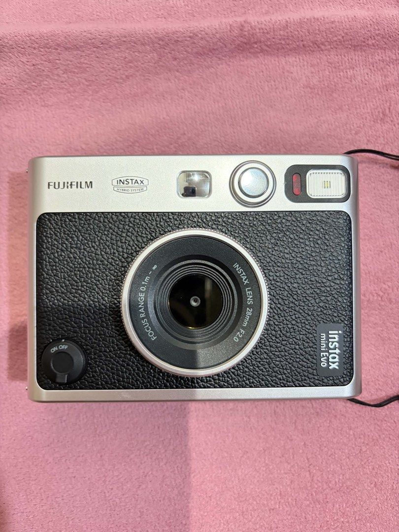 INSTAX MINI EVO 📸 (Category: Cameras) located in Bulacan. Submitted by sweinflore99736 (Listing ID 1466479379, Image 2). Description: WTS 📸 INSTAX MINI EVO (black) RFS: need funds, only used 2times. good as new ✨ Inclusion: - Camera bag/lens cap - 32GB Lexar Micro SD - Tempered glass(alr installed) - Transparent case w/ strap - ₱8,000 ONLY!! (gcash/maribank/gotyme) 📍MEETUP: Santolan Area/SDD (j&t or lalamove) 📩 DM for inquiries.