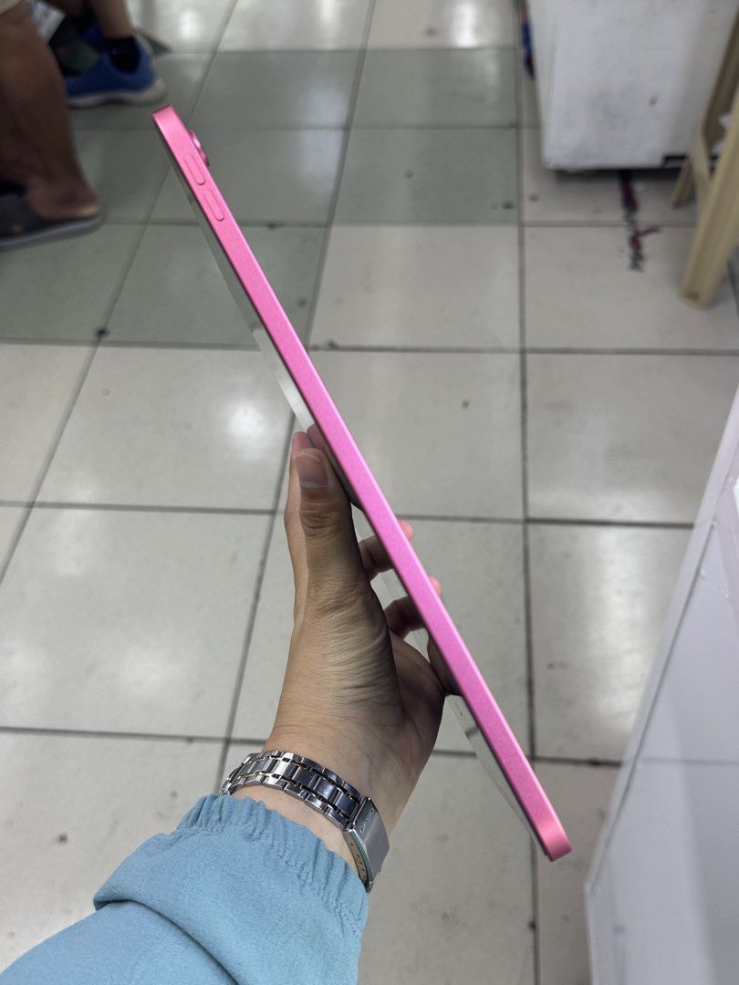 IPAD 10TH GEN 64GB WIFI ONLY (Category: iPad) located in San Juan City. Submitted by aynaagadgets (Listing ID 1466355395, Image 3). Description: IPAD 10TH GEN 64GB WIFI ONLY OCTOBER 2026 STALL #: XB-07 FOR SALE | TRADE / SWAP PASS SA MGA SCAMMERS / THIRD PARTY (RFS: Buy and Sell) ⬇️DETAILS⬇️ •64 GB (Other storage is also available) •Pink (Other color is also available but price may vary) •NTC Variant •95% Smooth •Truetone Working •No Hidden Issue