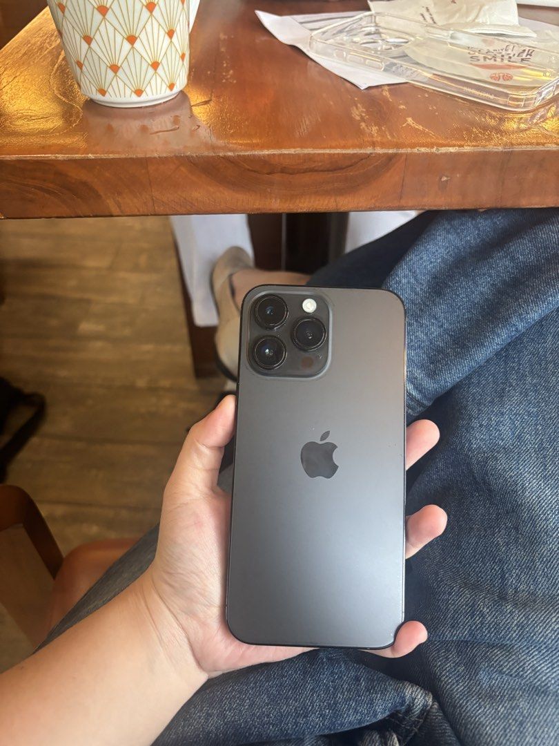 IPHONE 14 PRO MAX 128gb (Category: iPhone 14 Series) located in Makati City. Submitted by steppppfra (Listing ID 1466363155, Image 1). Description: - Model: iPhone 14 Pro Max - Capacity: 128 GB - Color: Deep Purple - Condition: Pre-owned, fully functional - Battery Health: 78% (Service recommended) - Parts & Service History: Battery service and Replaced LCD worth 5k look original GX OLED - Meetup Locations: SM Makati, Market! Market!, Uptown Mall