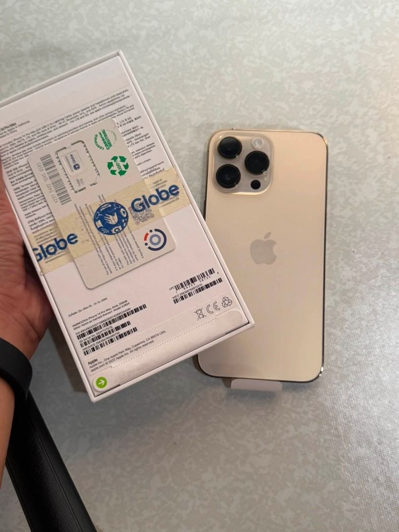 Iphone 14 pro max (Category: iPhone 14 Series) located in Caloocan City. Submitted by swiftmountain_79751b (Listing ID 1466420818, Image 2). Description: 15k nalang Brandnew. Inopen lang to check. Globe lock means globe tm lng pwde na sim. All goods brandnew.