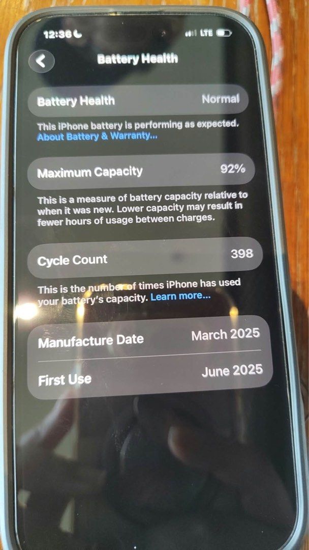 iPhone 16 Pro (Category: iPhone 16 Series) located in Bulacan. Submitted by rich3lle (Listing ID 1466561911, Image 2). Description: .