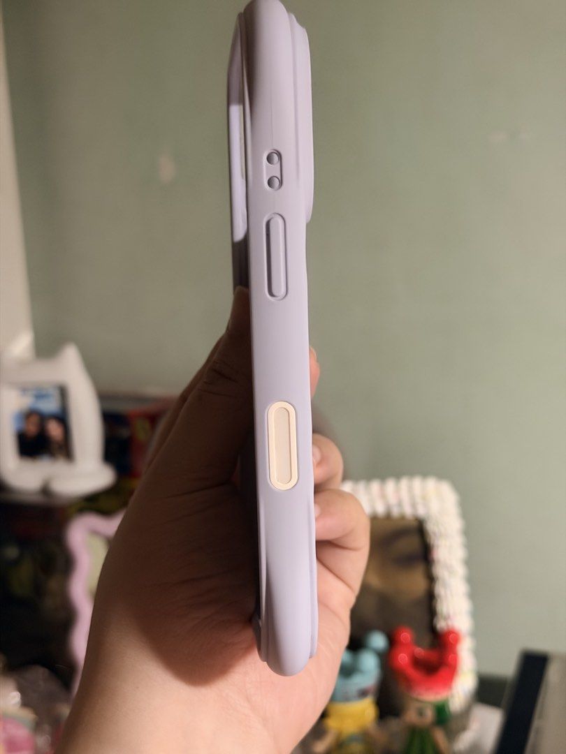 [iPhone 17/18PRO] authentic casetify periwinkle ripple case (Category: Cases & Sleeves) located in Valenzuela. Submitted by heybuythiss (Listing ID 1466460042, Image 3). Description: No box But it is authentic For 17/18 Pro 📍 Valenzuela.