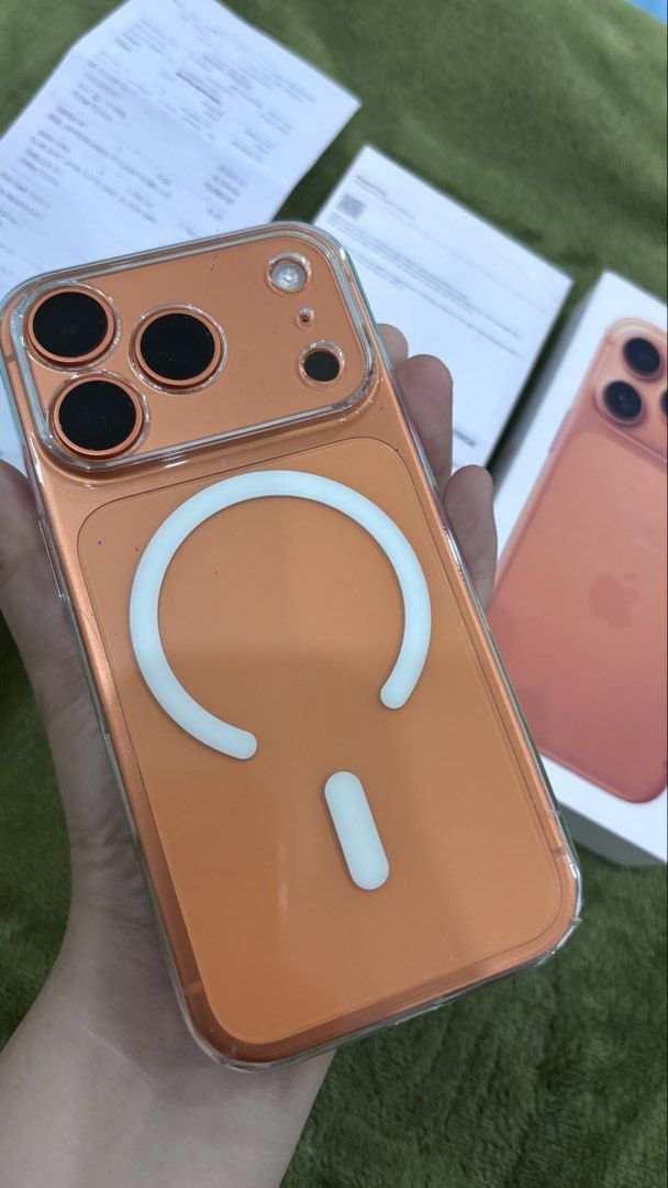 Iphone 17 pro 256gb FU 100% BH (Category: iPhone 17 Series) located in Antipolo. Submitted by guchilove (Listing ID 1466350133, Image 3). Description: Iphone 17 pro 256gb NTC Factory Unlocked 3months old with receipt 100% battery health 100% Smooth Still under warranty Pm sa interested 09192020582.