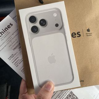 (Category: ) located in . Submitted by pctechtradehub (Listing ID 1466280995, Image 1). Description: .