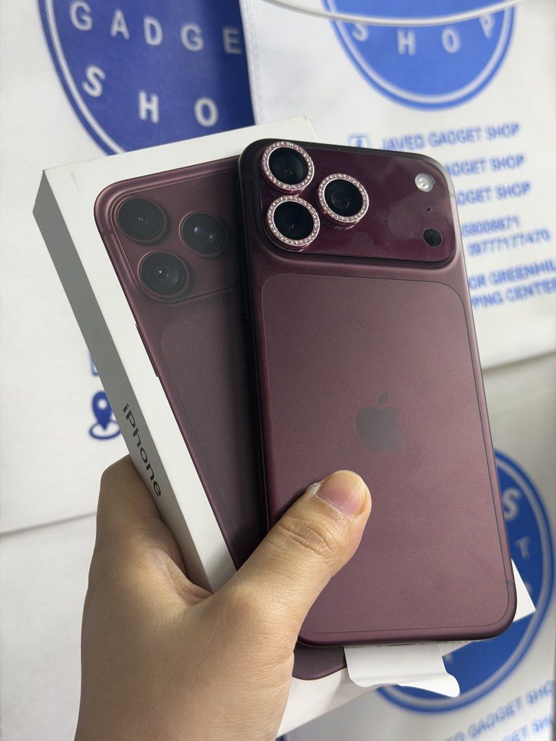 Iphone 18 Pro Max 256gb 100% BH FU Preloved (Category: iPhone 18 Series) located in San Juan City. Submitted by javedsgadgetshop (Listing ID 1466377566, Image 3). Description: Posting available device for today! QUICK INFO : Iphone 18promax 256gb 100% battery 99% makinis Factory unlock No issue / No repair Comes w/ case&charger&box Price may vary depends on the available Accepting swap/trade-in/installment/walk-in/delivery. For reference: visit o