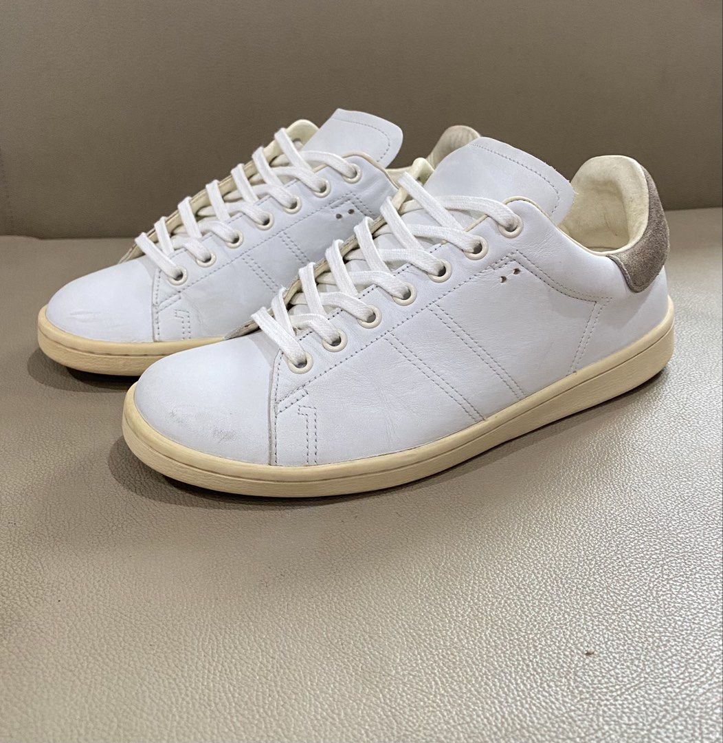 Isabel Marant Sneakers (Category: Sneakers) located in Digos. Submitted by zhanderapp47607 (Listing ID 1466409701, Image 3). Description: Isabel Marant Sneakers Size 39 Cm 24.5 Excellent condition Presentable Made in Portugal Pair only .