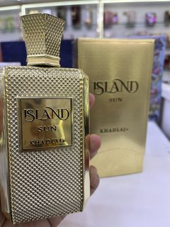 (Category: ) located in . Submitted by hanum_perfumes (Listing ID 1466446221, Image 1). Description: .