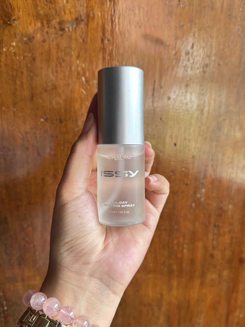 Issy setting spray travel size (Category: Makeup) located in Tuguegarao City. Submitted by gracedrop (Listing ID 1466440494, Image 3). Description: Issy Setting spray Travel size. No box .