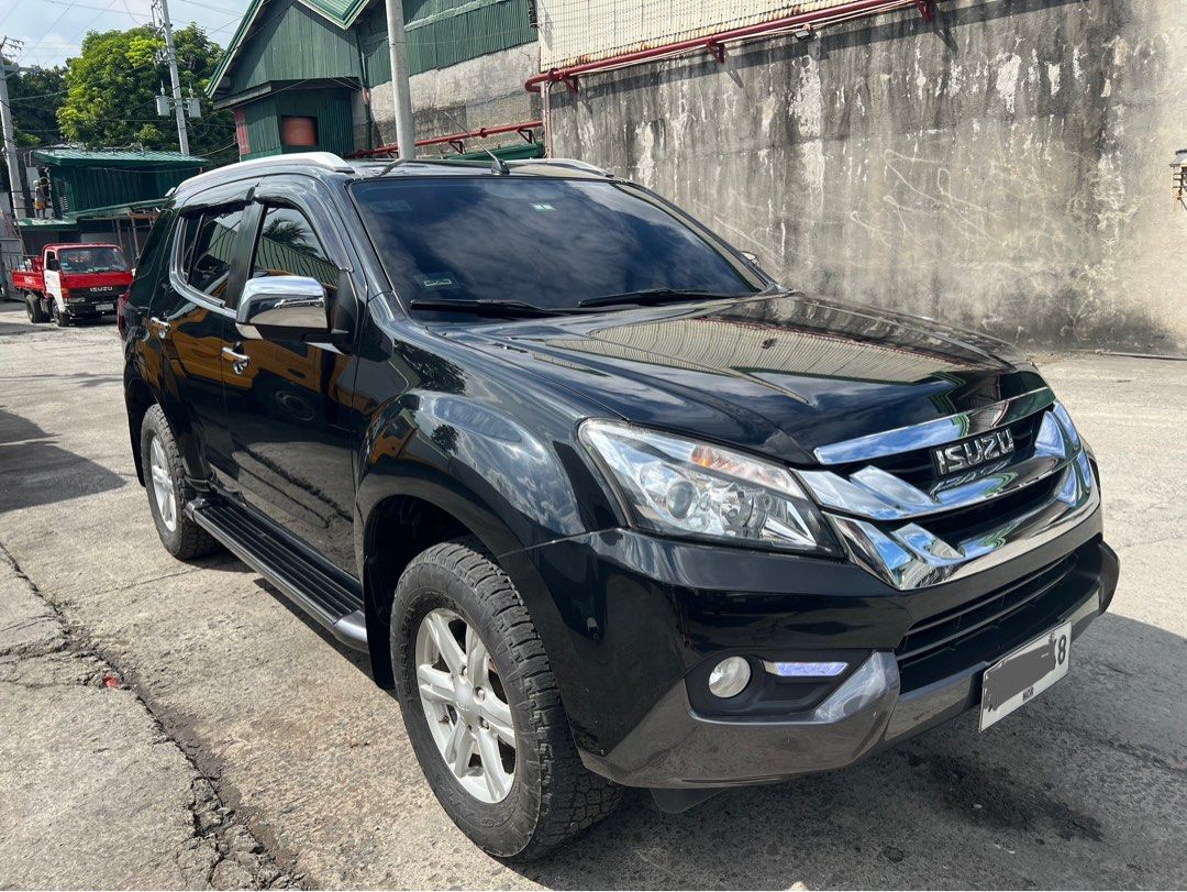 Isuzu Mu-X (Category: Used Cars) located in Manila. Submitted by 09158215988_backhoeexcavator (Listing ID 1466398497, Image 2). Description: 📌FOR SALE ISUZU MUX 2015 ✅ Model: MU-X ✅ Year Model: 2015 ✅ Mileage: 45,000+ hours ✅ Color: BLACK ✅ Fuel: DIESEL ✅ Engine: 4JK1-TC 📌Price: 750,000 PHP 📱Vibe r (0915)-(821)-(5988) •Family Used Car •Well maintained •Side Airbags •Intact and Fresh Interior •Electronics, Windows All Working. •No Accident Hist