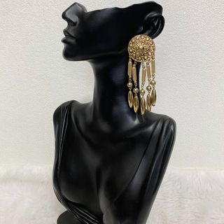 (Category: ) located in . Submitted by posh_avenue888 (Listing ID 1466415310, Image 1). Description: .