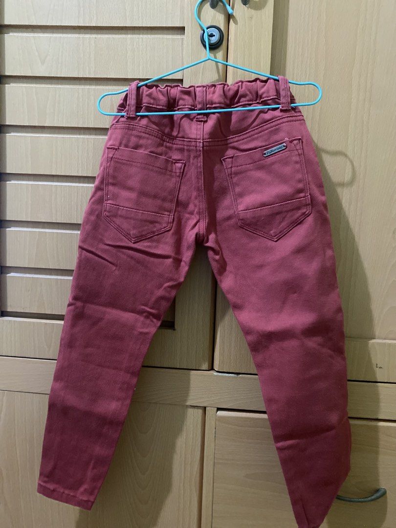 Jeggings and pants- TAKE ALL (Category: Babies & Kids Fashion) located in Calamba. Submitted by happy_lindzyp (Listing ID 1466442538, Image 2). Description: All items are preloved. 4-6yrs old girl. Take all for only ₱200 .