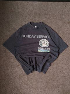 (Category: ) located in . Submitted by secondarygarments (Listing ID 1466385032, Image 1). Description: .