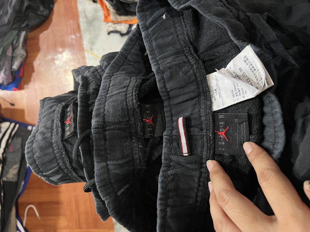 Jordan (Category: Luxury Apparel) located in Cauayan City . Submitted by joyjoysang10620 (Listing ID 1466428617, Image 1). Description: .