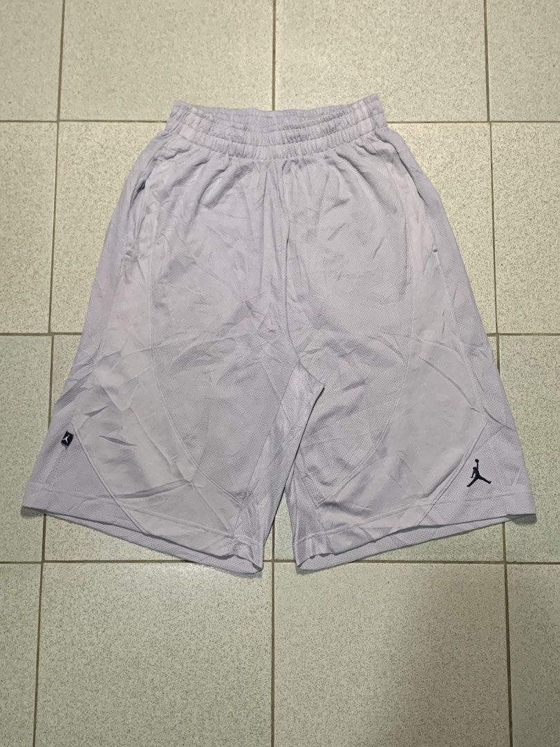 Jordan Basketball Short (Category: Shorts) located in Davao. Submitted by mysticeagle-2763 (Listing ID 1466470980, Image 1). Description: Dimes W-28-36📌 L-24📌.