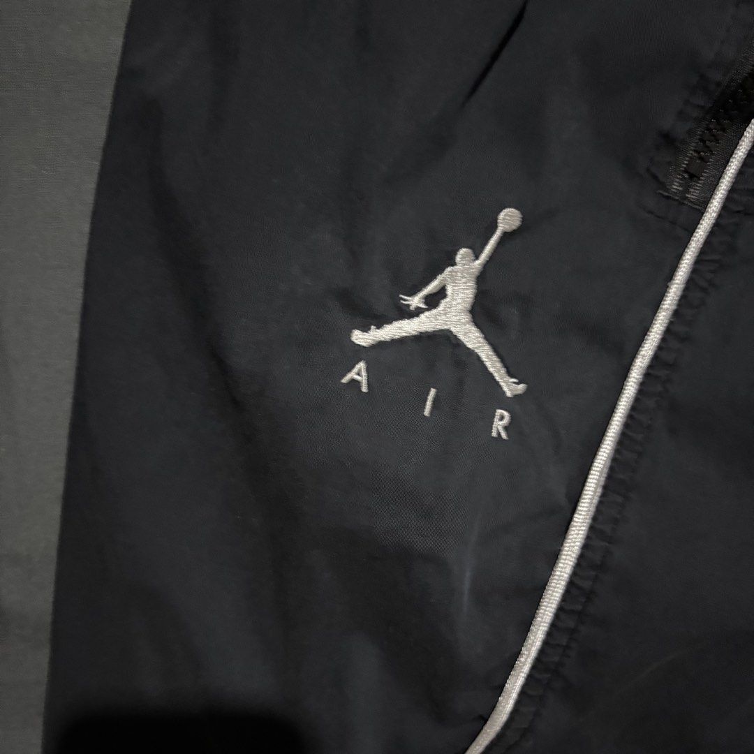 JORDAN EMBROID LOGO NYLON SHORT (Category: Shorts) located in Taytay. Submitted by dwinsapparel (Listing ID 1466446139, Image 2). Description: AIR JORDAN NYLON SHORT W-GARTERIZE UP TO 40 L-21 LEGHOLE -16 HEM -13 EXCELLENT CONDITION NEED WASH COMPLETE TAGS.
