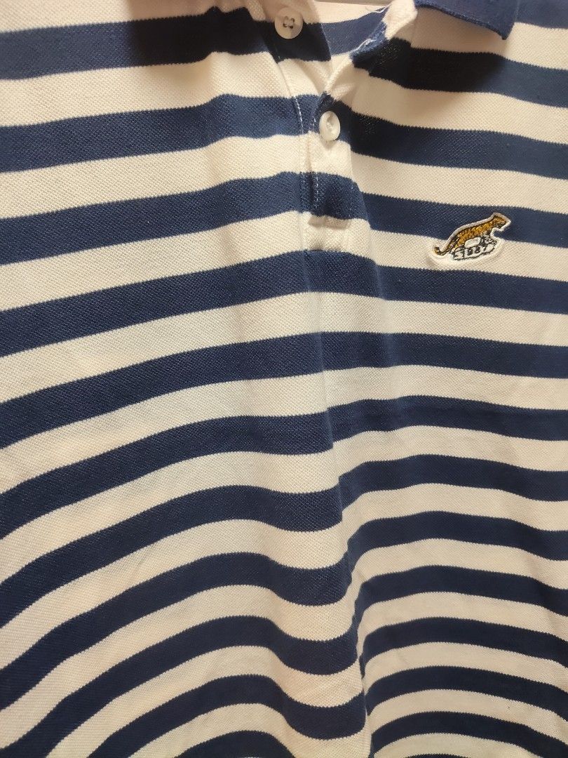 Jordan Kid Boys Polo Shirt M (Category: Babies & Kids Fashion) located in Pasig City. Submitted by furmom06 (Listing ID 1466352946, Image 3). Description: W - 17" L- 20" Navy Blue and White Stripes.