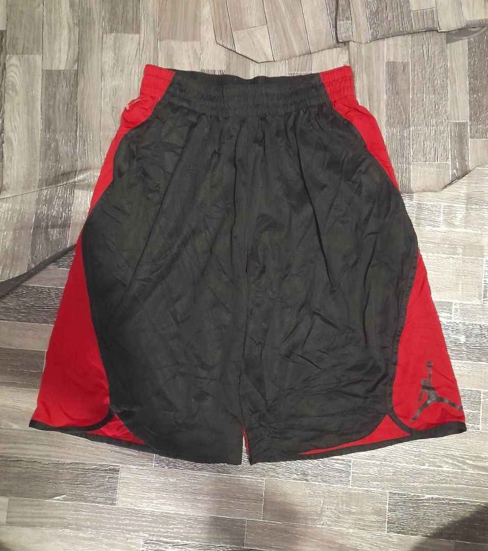JORDAN MEN'S BALLERS SHORT (Category: Shorts) located in Mandaue City. Submitted by indayftjesiediva (Listing ID 1466438399, Image 2). Description: JORDAN MEN'S BALLERS SHORT LARGE 28-32 LENGHT 21 EXCELLENT CONDITION COLOR RATE 10/10 NO ISSUE MINE 650 PLUS SF ONLY DM IF INTERESTED 📩.