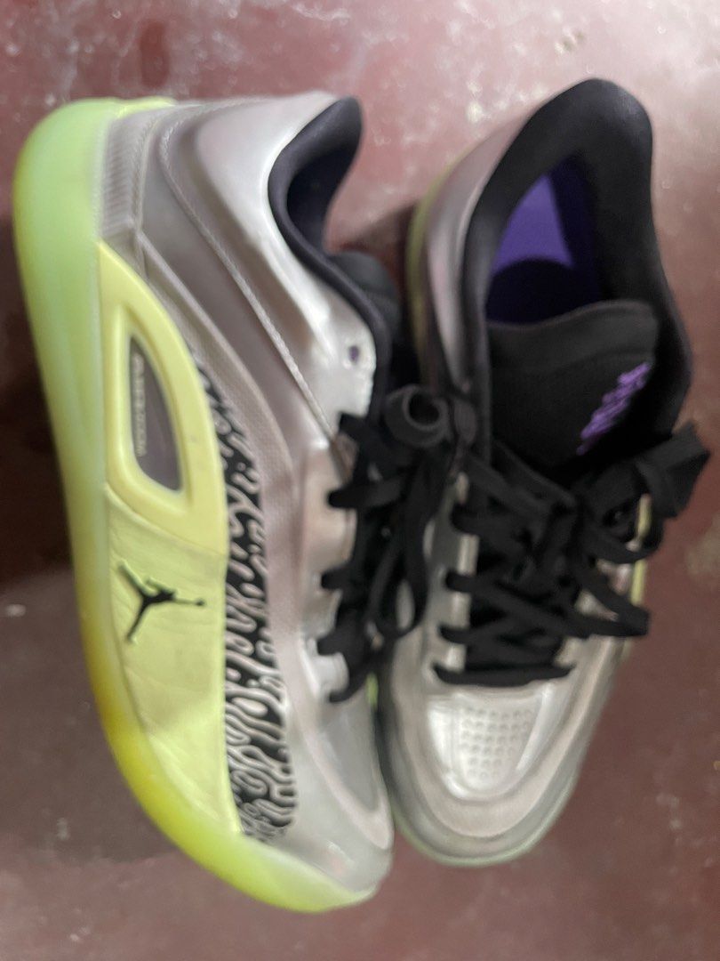 Jordan Zion 4 Pf (Category: Sneakers) located in Manila. Submitted by jcmo12111906632 (Listing ID 1466392456, Image 1). Description: ZION 4 Pf with box Size 8 4 na beses lng napang laro Rfs nakatambak nalang Sampaloc manila location Pick up or grab express.