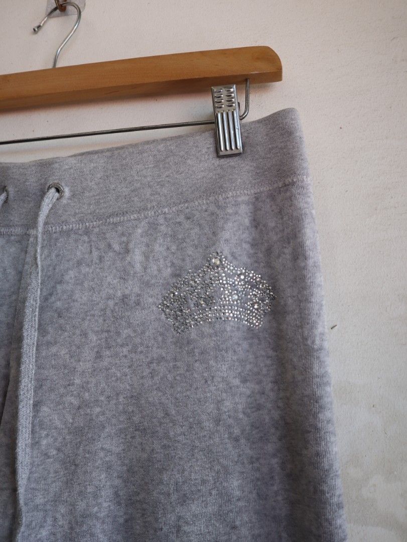 Juicy Couture Gray Y2k Pants (Category: Other Bottoms) located in Tarlac. Submitted by gatheredthrift (Listing ID 1466376599, Image 3). Description: pm for details.