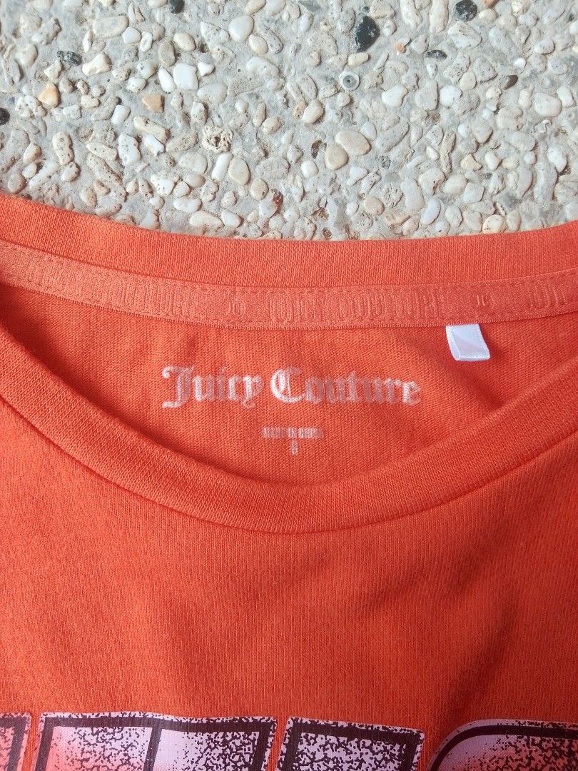 Juicy Couture •long sleeve crop top (Category: Longsleeves) located in Batangas. Submitted by 68.thrifts (Listing ID 1466387423, Image 3). Description: size: 19 x 16 / S on tag sleeve lenght: 22 -no issue -good condi -no pinhole.