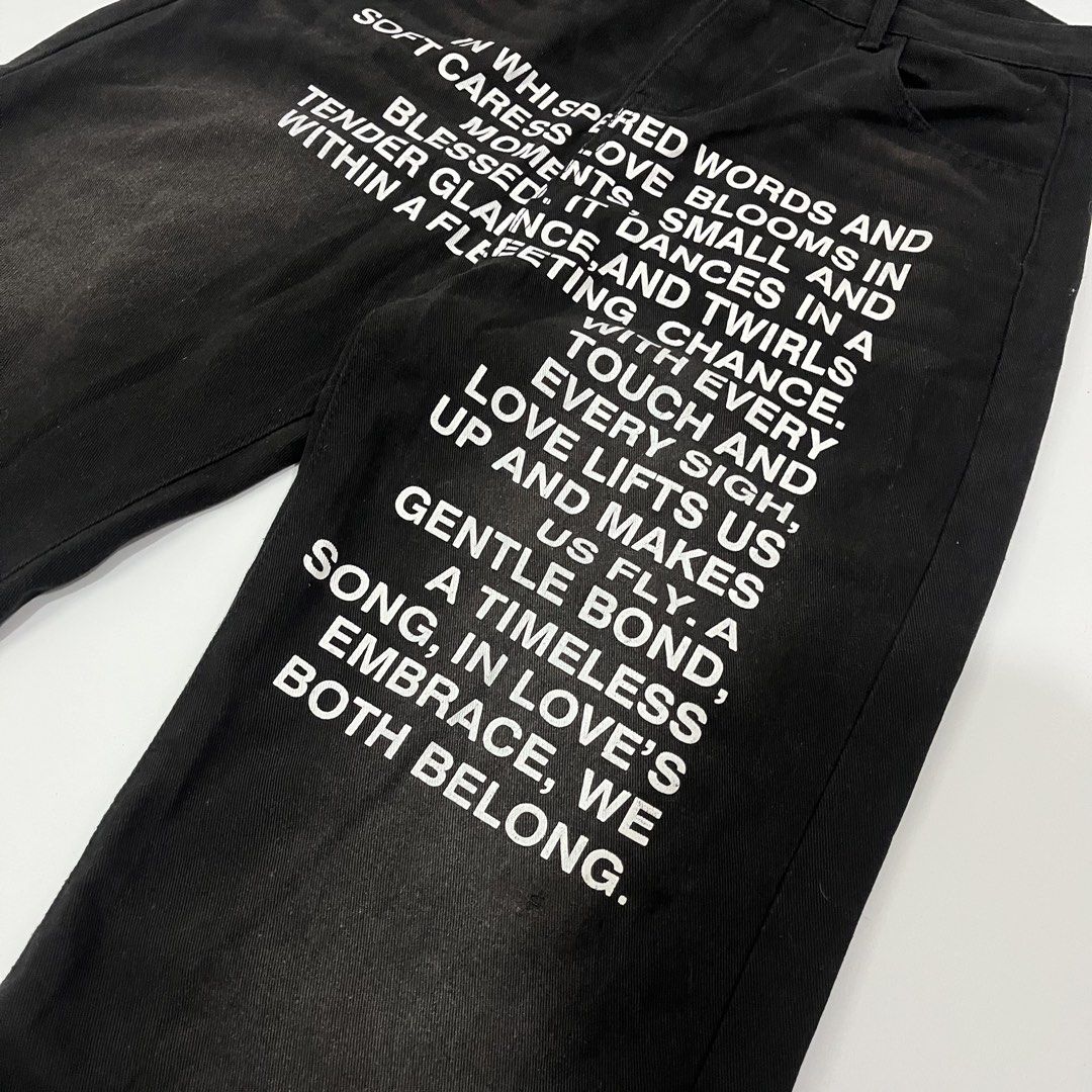 JUNYA WATANABE POEM ALTERNATIVE PANTS (Category: Jeans) located in Lucena. Submitted by southsidekartell (Listing ID 1466471093, Image 3). Description: 30 - 32 WAIST IN GREAT CONDITION SEMI BAGGY FIT .