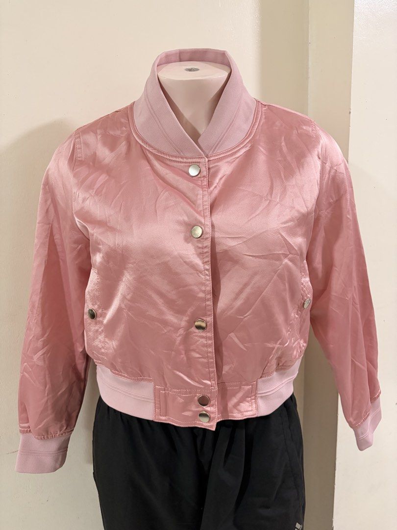 KENZO VARSITY CROP JACKET (Category: Coats, Jackets and Outerwear) located in Cavite. Submitted by smcclothing (Listing ID 1466494029, Image 1). Description: Medium on tag 21x20 Brand new cotton.