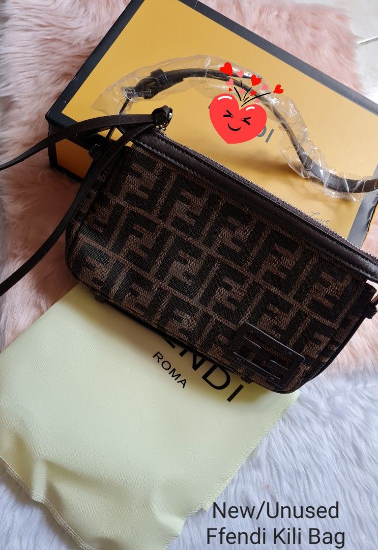 Kilikili bag (Category: Shoulder Bags) located in Quezon City. Submitted by missmaui (Listing ID 1466374528, Image 1). Description: new and unused complete inclusions.