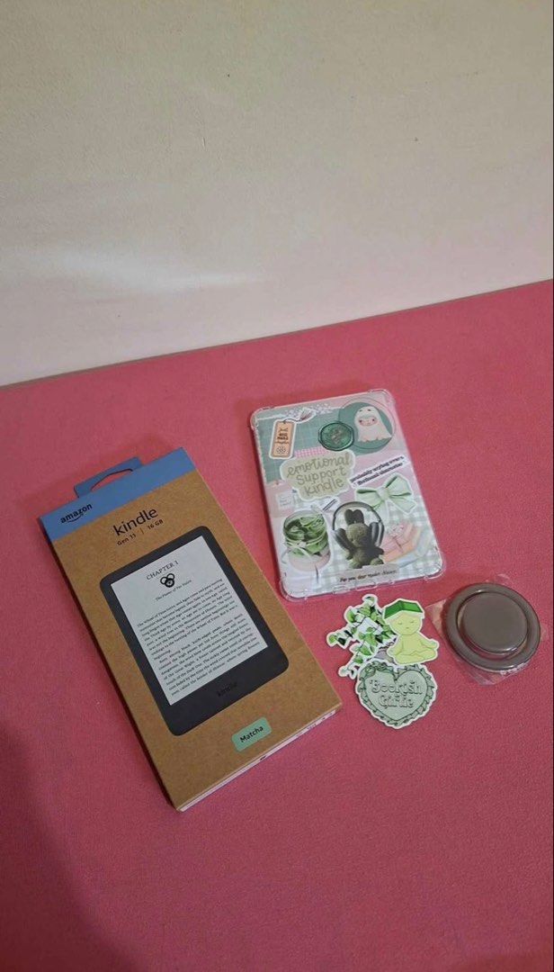 Kindle basic 11th gen 2024 (Category: E-Readers) located in Manila. Submitted by heyitskee (Listing ID 1466559506, Image 1). Description: - Kindle basic 11th gen (2024) - Matcha, NO ADS - Includes: clear case, pouch, and popsocket .