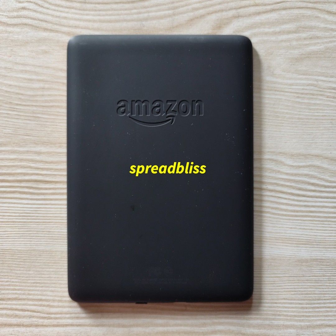 Kindle Paperwhite 4 Black 32gb (Category: E-Readers) located in Manila. Submitted by spreadbliss (Listing ID 1466393099, Image 3). Description: KINDLE PAPERWHITE 4 Black 32gb 10th Gen Smooth Inclusions: Unit, cable, free stickers 📌 Manila Nationwide shipping MOP: COD/COP, GCash/Maya, bank transfer MOD: Grab, Lalamove, J&T, LBC NO LOWBALLERS PLS. Thank you! Follow for more available units.