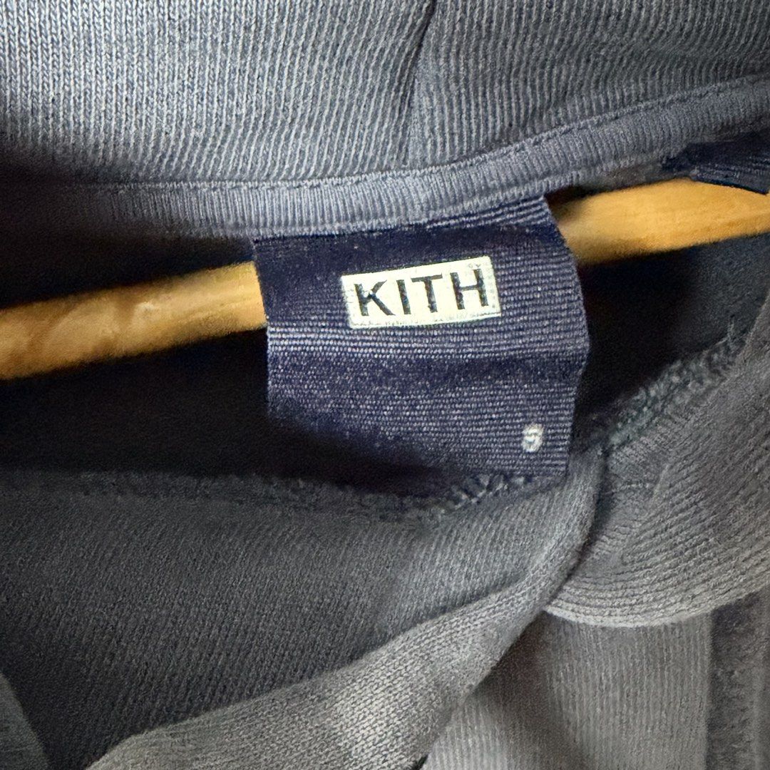 KITH (Category: Tshirts & Polo Shirts ) located in Iloilo. Submitted by herde (Listing ID 1466360292, Image 3). Description: DIMENSIONS: 21.5 x 25.