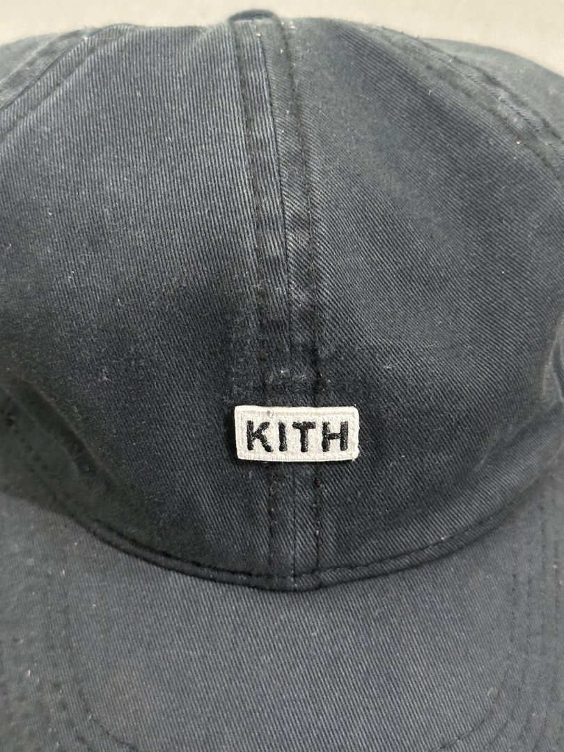 Kith Box Logo Dadhat (Category: Caps & Hats) located in Bacolod City. Submitted by dannnsoy (Listing ID 1466449147, Image 2). Description: Kith Box Logo Dadhat •In very good condition •Issue: Light fading/needs wash •Price: 699 only 📍Note: Color may vary to due lighting and camera resolution. .